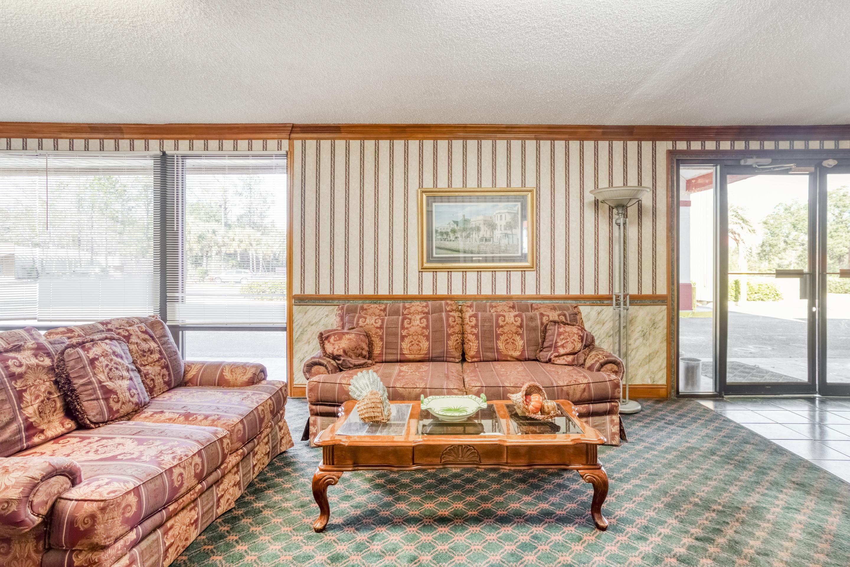 Hotel Walterboro Southwest Exterior photo