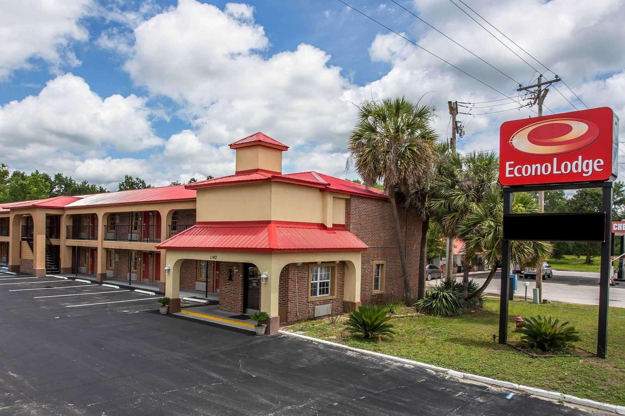 Hotel Walterboro Southwest Exterior photo