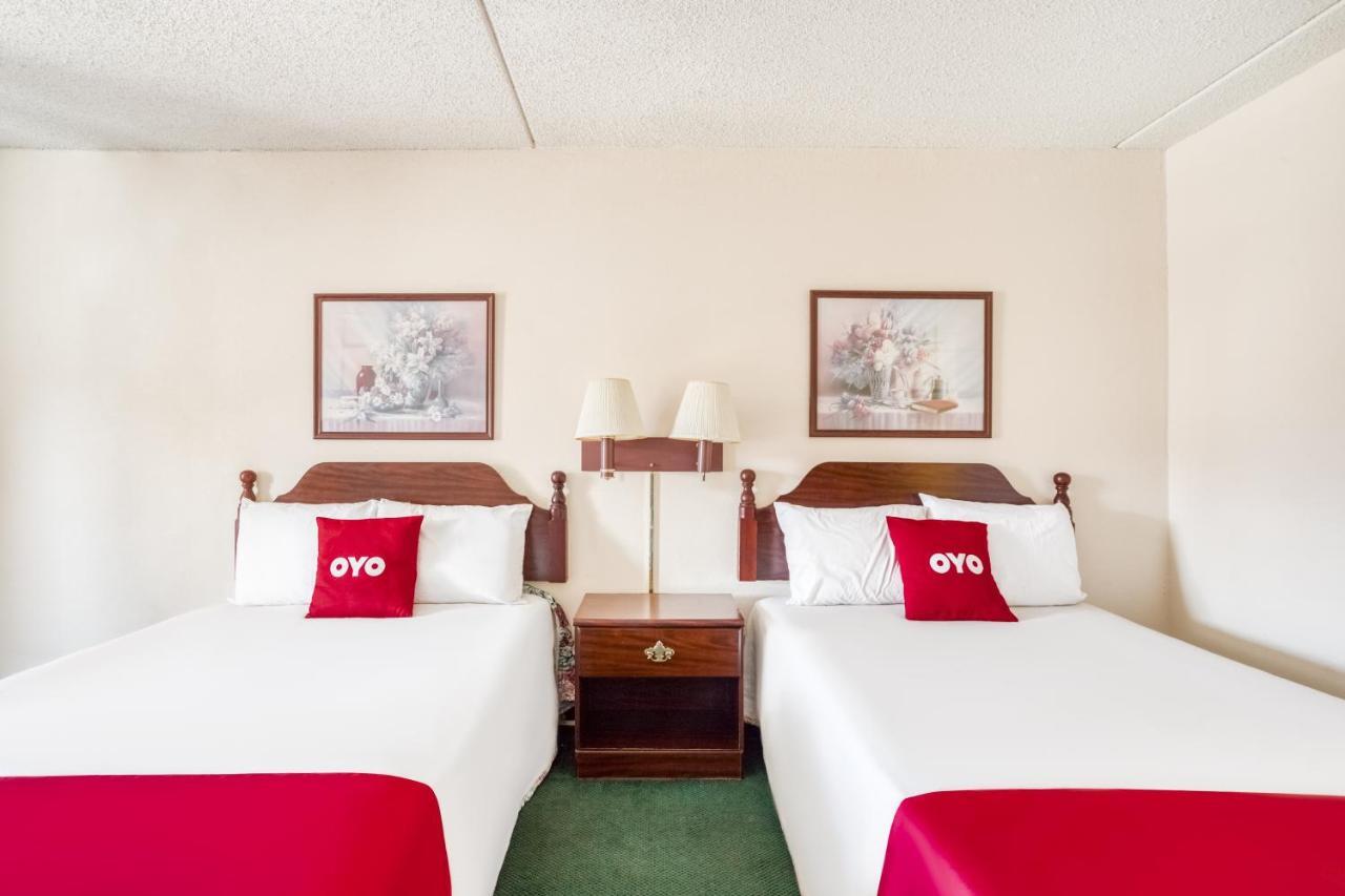Hotel Walterboro Southwest Exterior photo